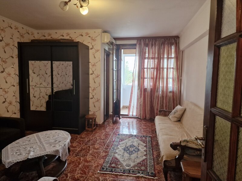 Titan, Aleea Barajul Bicaz, 10 minute metrou Costin Georgian,