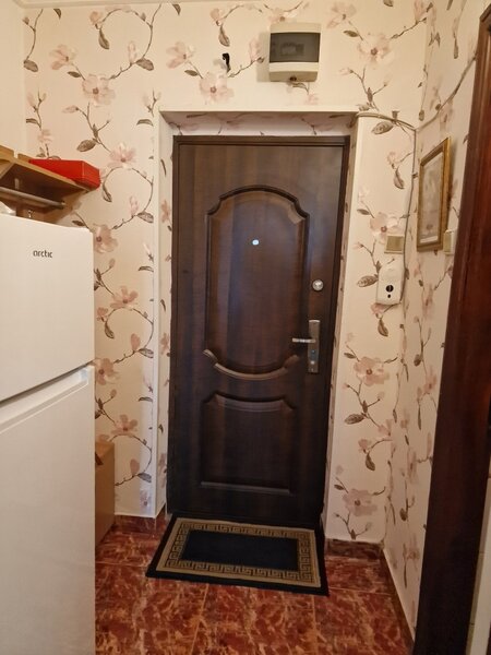 Titan, Aleea Barajul Bicaz, 10 minute metrou Costin Georgian,